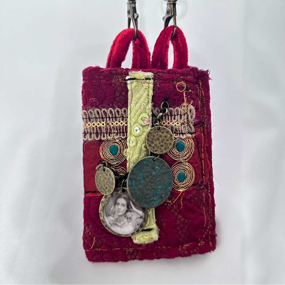 Artisan Necklace, Purse, Handmade, Textile, Wallet, Amulet Bag Pouch OOAK Signed